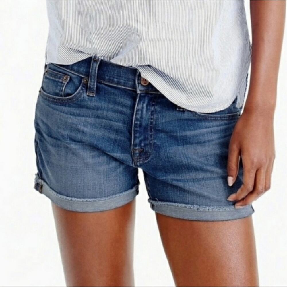 J. crew denim distressed Rolled‎ Hem mom shorts size 25